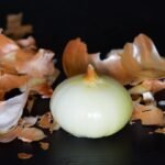 Onion peel compost